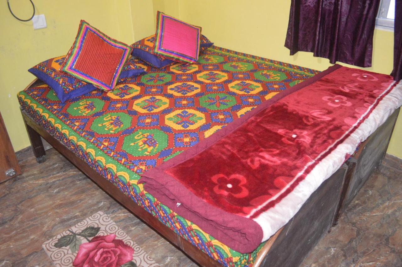 Azure Family Paying Guest House Varanasi Eksteriør billede