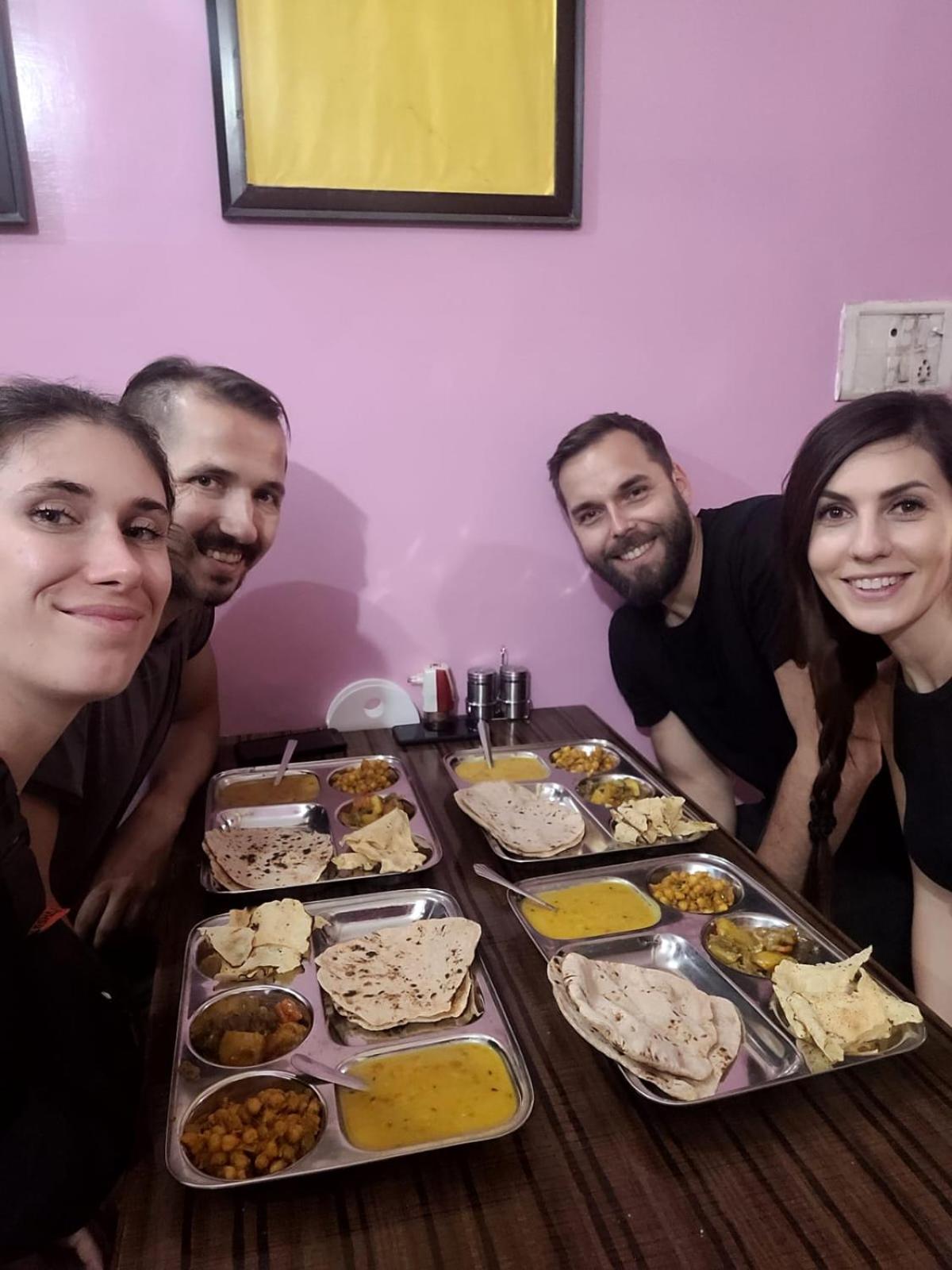 Azure Family Paying Guest House Varanasi Eksteriør billede